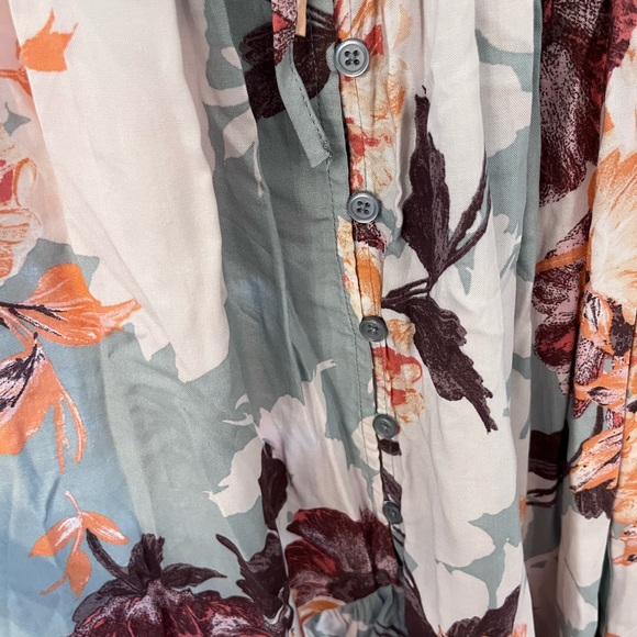 Smocked Flutter Sleeve Midi Sundress Size S - Picture 6 of 9